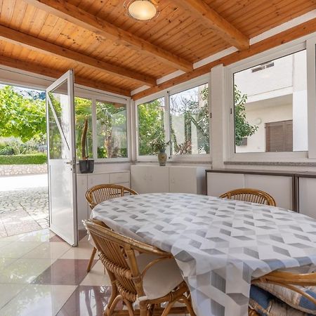 Apartman Lana Baška Esterno foto