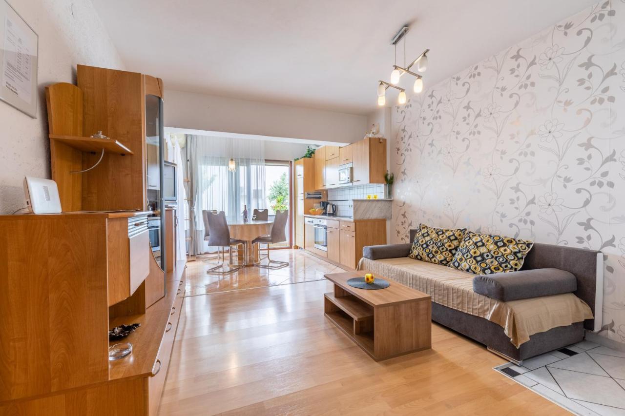Apartman Lana Baška Esterno foto