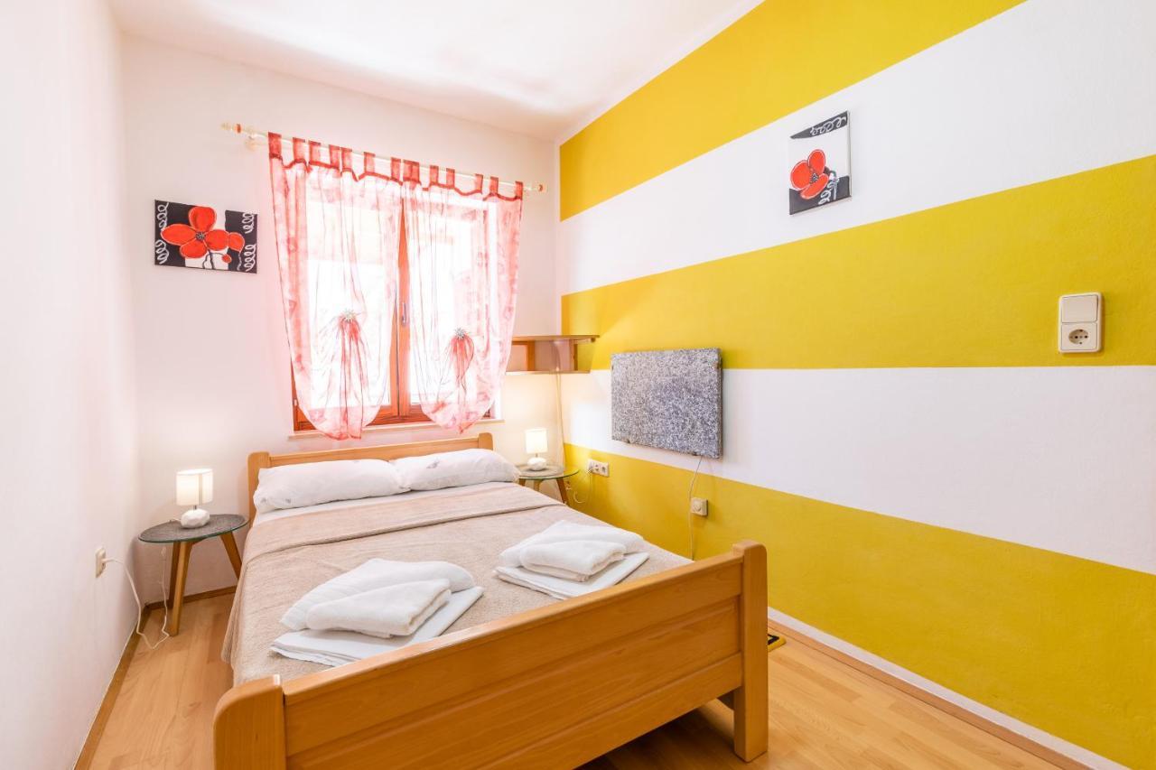Apartman Lana Baška Esterno foto
